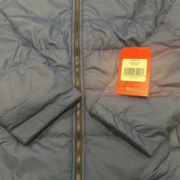 Men’s The North Face Everyday insulated jacket size L shady blue w/logo Puffers